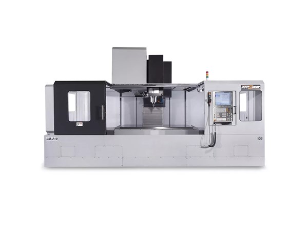 Accuway UM-210 Machining Center BT-50