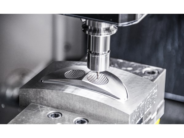 Hyundai Wia i-CUT4000 Vertical Machining Center