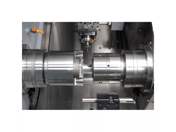 Accuway UZ-2000T2Y CNC Lathe Two Turret – Two Spindle