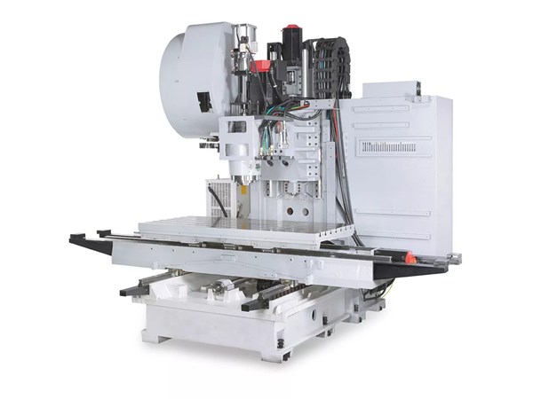 Accuway UM-150W Machining Center BT-50
