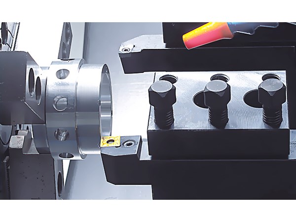 Hyundai Wia KIT4500 Turning Center