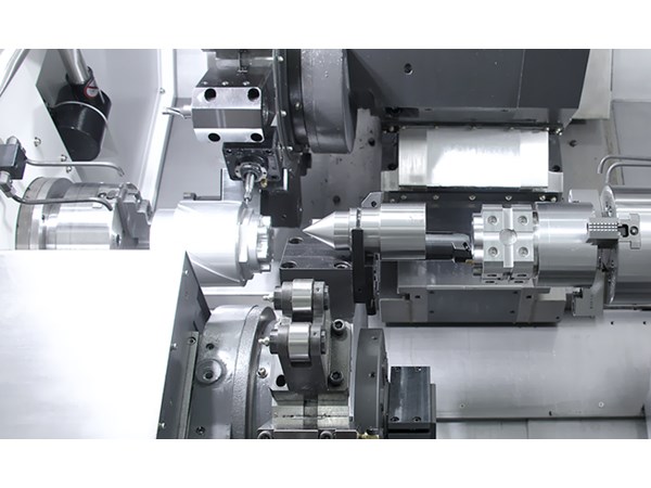 Hyundai Wia LM1600TTSY Turning Center