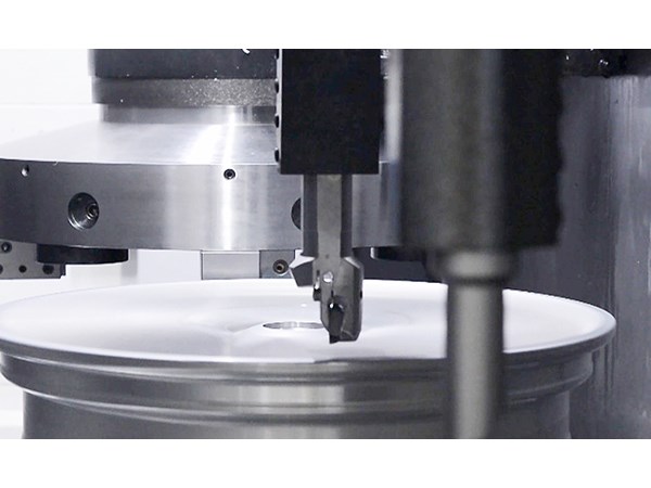 Hyundai Wia LV800AW-TT Turning Center