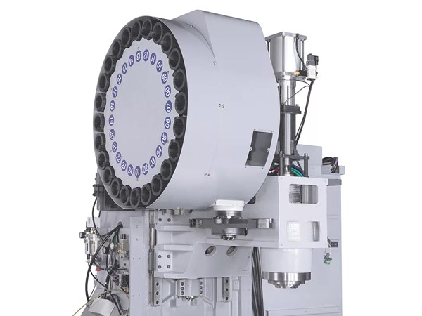 Accuway UM-150W Machining Center BT-50