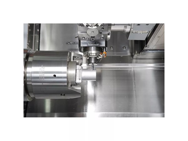 Accuway UZ-2000T2M CNC Lathe Two Turret – Two Spindle