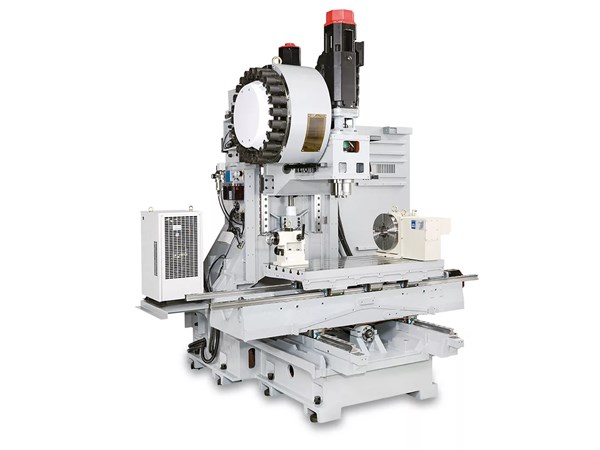Accuway UM-120 Machining Center BT-40