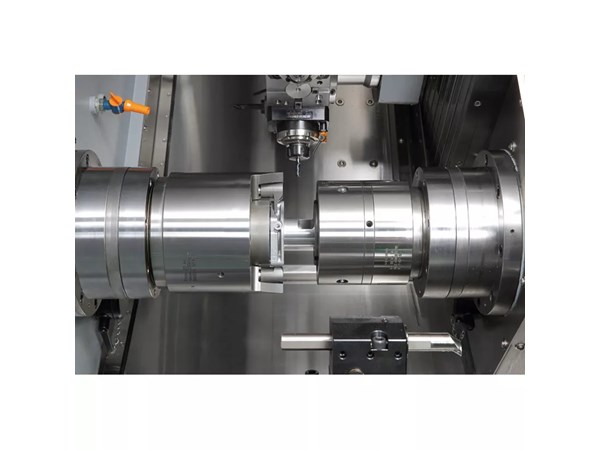 Accuway UZ-2000T2M CNC Lathe Two Turret – Two Spindle