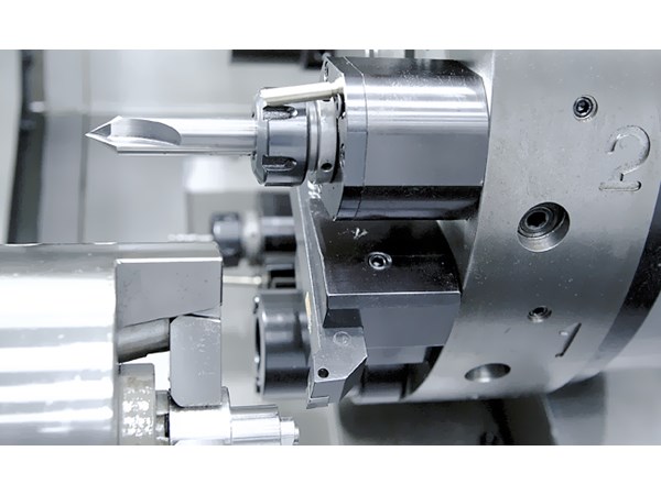 Hyundai Wia E160A Turning Center